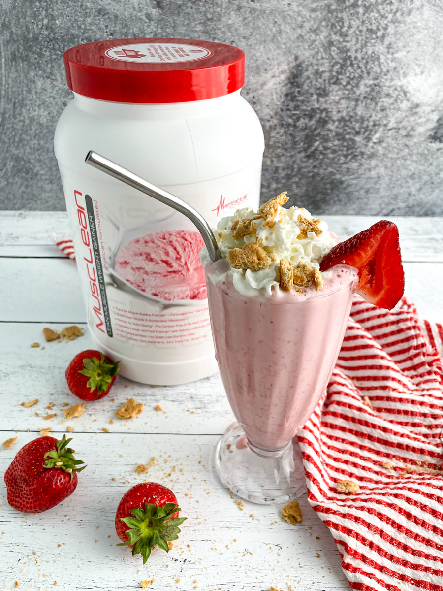 STRAWBERRY CHEESECAKE PROTEIN MILKSHAKE Metabolic Nutrition